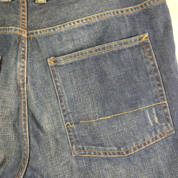 L.O.G.G. H&M DISTRESSED BUTTON FLY JEAN SHORTS - Picture 13 of 13